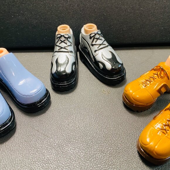 (3 Pr) Bratz Boyz Dolls Struttin' Style Shoes Blue, Tan, Black/Silver EUC - Picture 2 of 6
